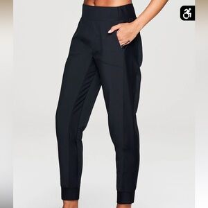 Avalanche Women’s Hybrid Jogger Black Size L